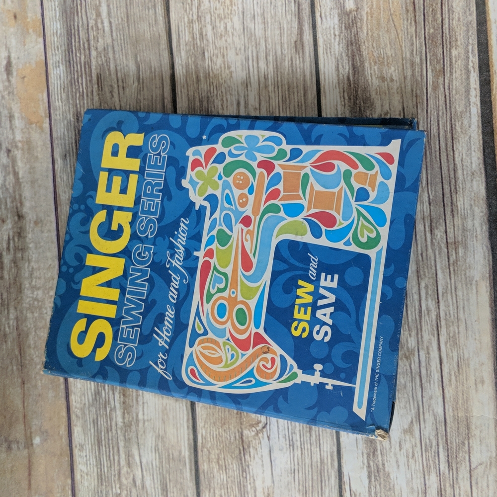 VTG Singer Sewing Series for Home + Fashion Binder Book